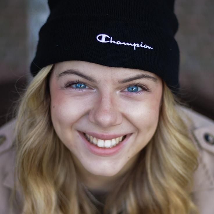 Portrait of Nova Li, group coordinator and fusion cooking expert